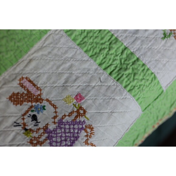Vintage Peter Rabbit Cross Stitch Hand Embroidered Baby Quilt  Blanket 39X29 - Picture 14 of 15